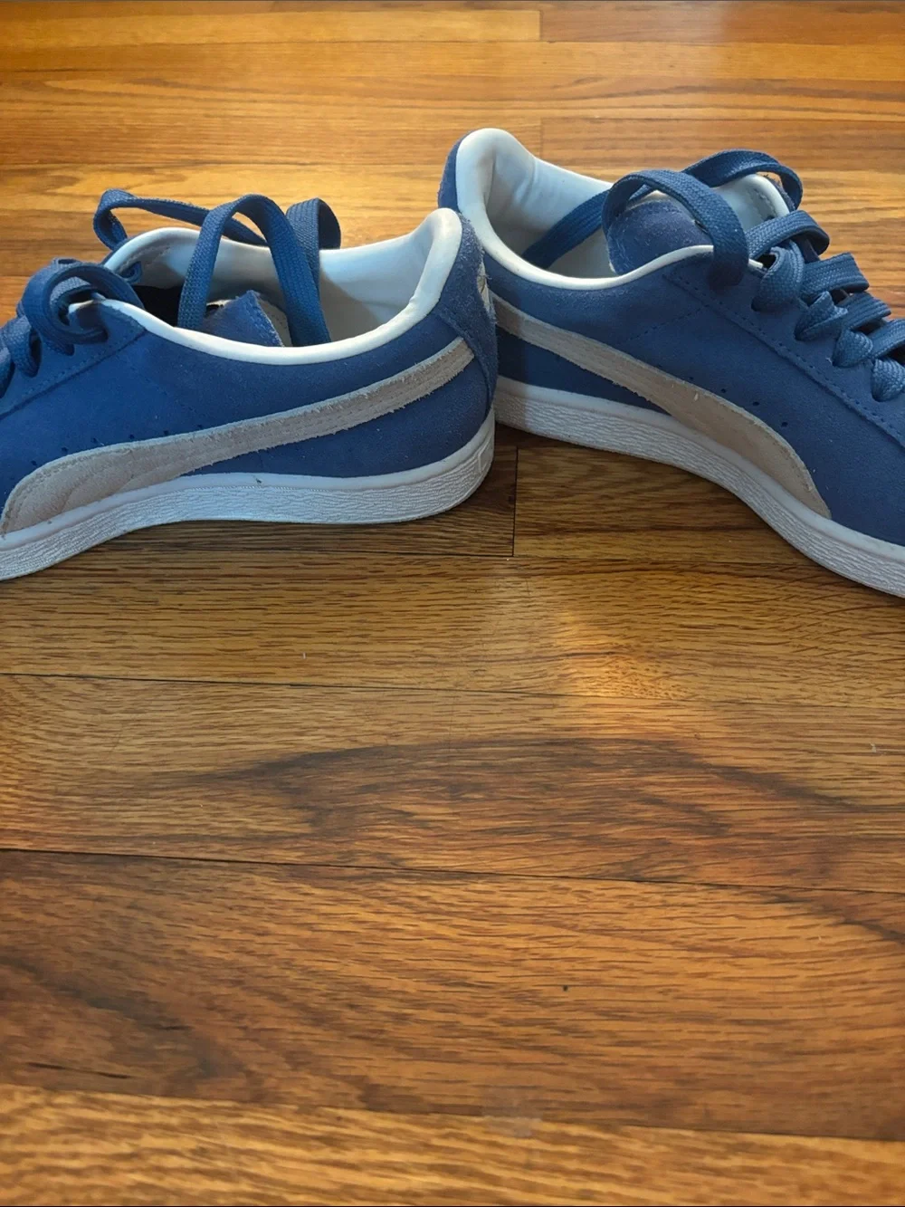 Puma Blue Suede Women’s Low-Top Sneakers
